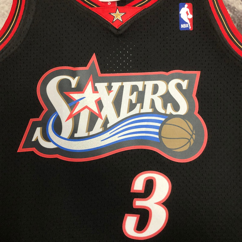 Regata 76ers Retrô Mitchell & Ness 1997/1998 Allen Iverson Preta