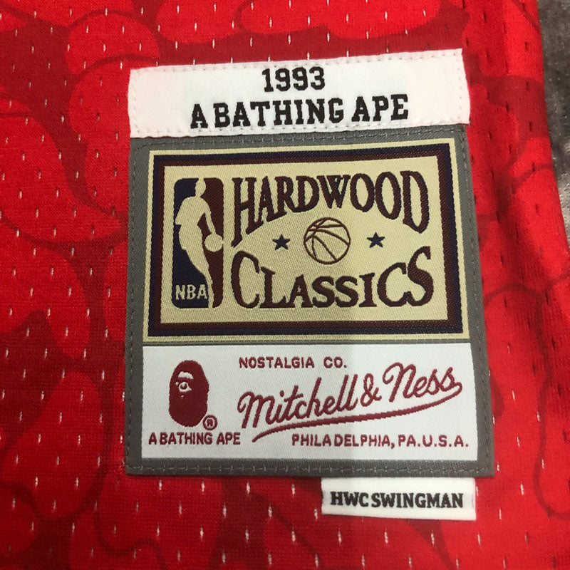 Regata NBA BAPE x Miami Heat Mitchell & Ness Vermelha