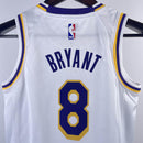 Regata Infantil NBA Los Angeles Lakers Kobe Bryant 8 Branca