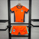 Conjunto Infantil Holanda 24/25