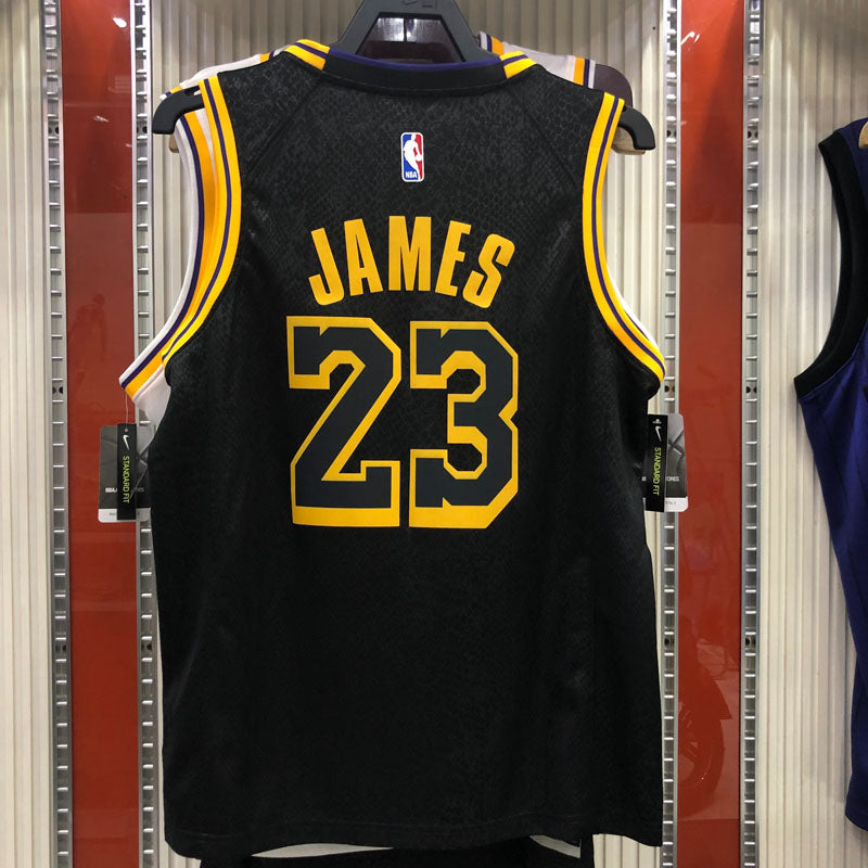 Regata NBA Los Angeles Lakers Black Mamba LeBron James 23 Preta