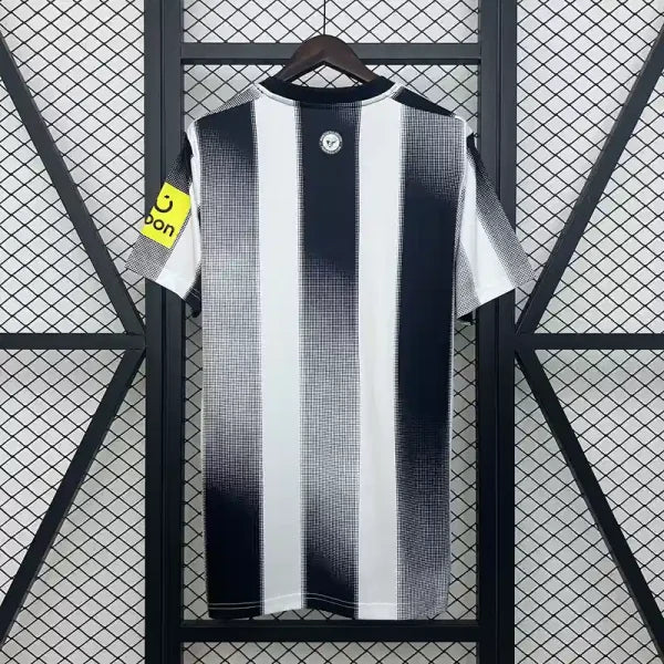 Camisa Newcalste 2025/2026