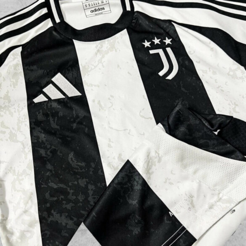 Camisa Juventus 24/25