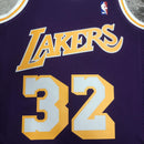 Regata Lakers Retrô Mitchell & Ness 1984/1985 Magic Johnson Roxa