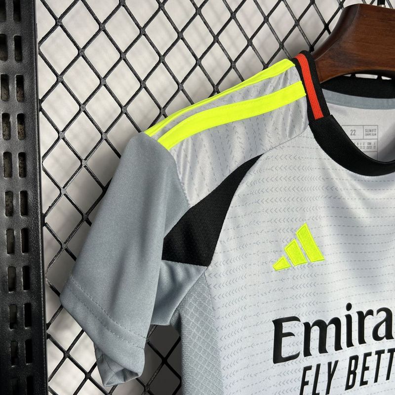 Conjunto Infantil Benfica 24/25