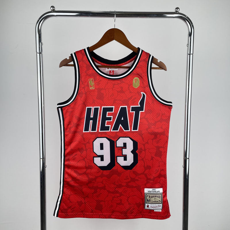 Regata NBA BAPE x Miami Heat Mitchell & Ness Vermelha