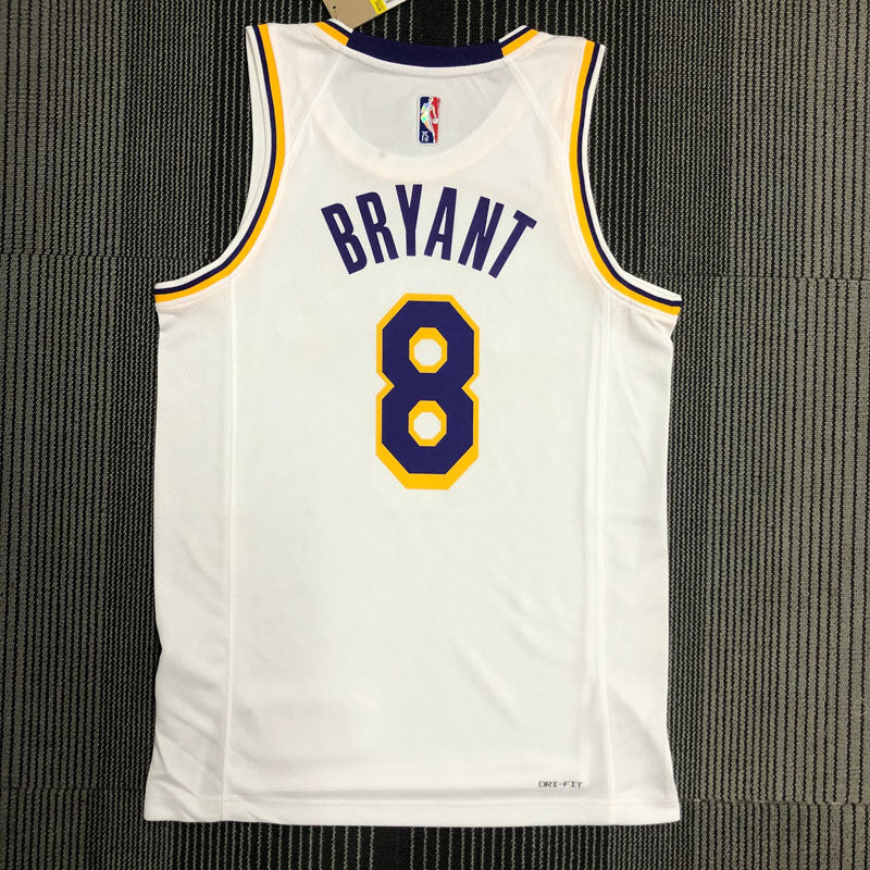 Regata NBA Los Angeles Lakers Edição 75 anos 21/22 Kobe Bryant 8 Branca