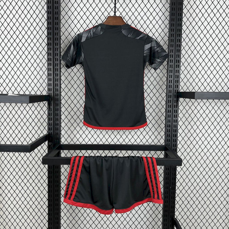 Conjunto Infantil Flamengo 24/25