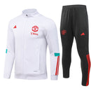 Conjunto Manchester United 24/25